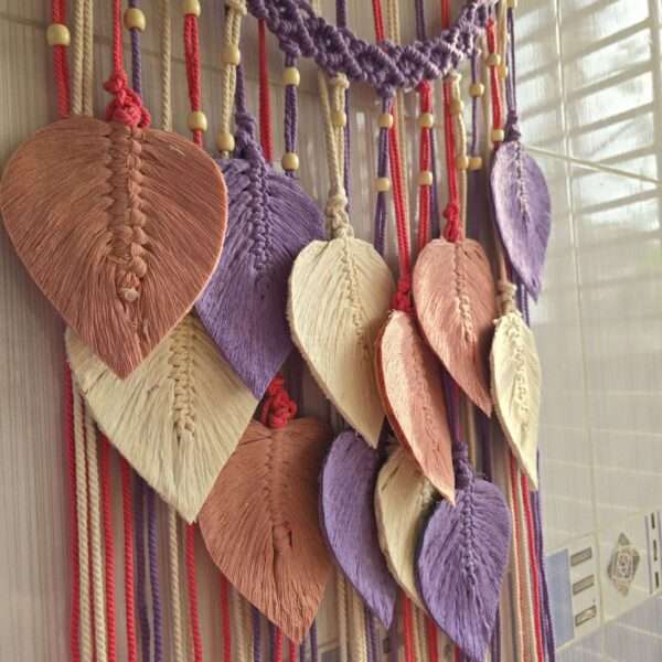 Macrame leaf hanging