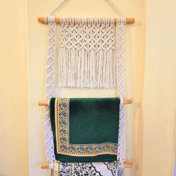 3 Stick Jaynamaz hanger