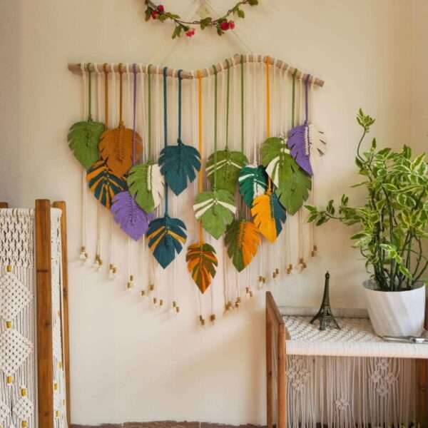 Macrame Monster leaf Hanging