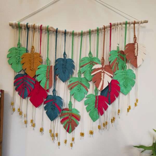 Macrame Monster leaf Hanging