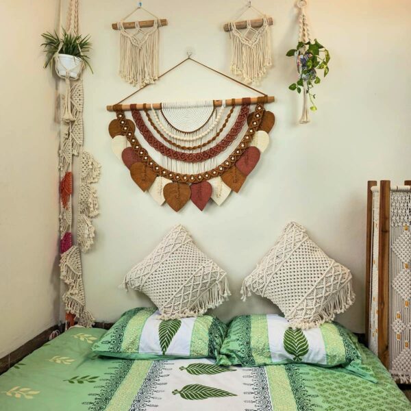 Choturvuz  Cafe  Weave Leaf Hanging